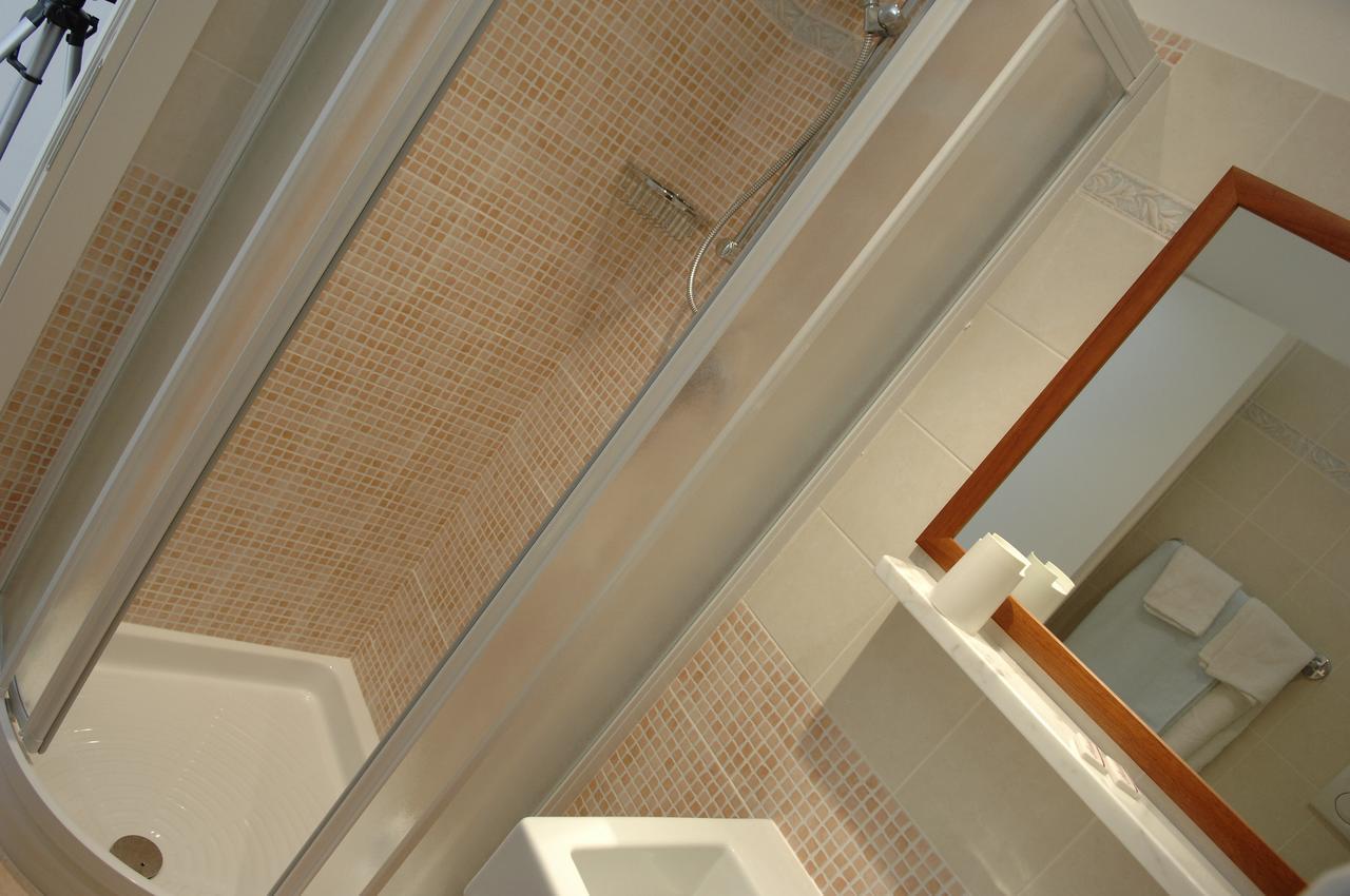 كاتوليكا Hotel D'Annunzio المظهر الخارجي الصورة