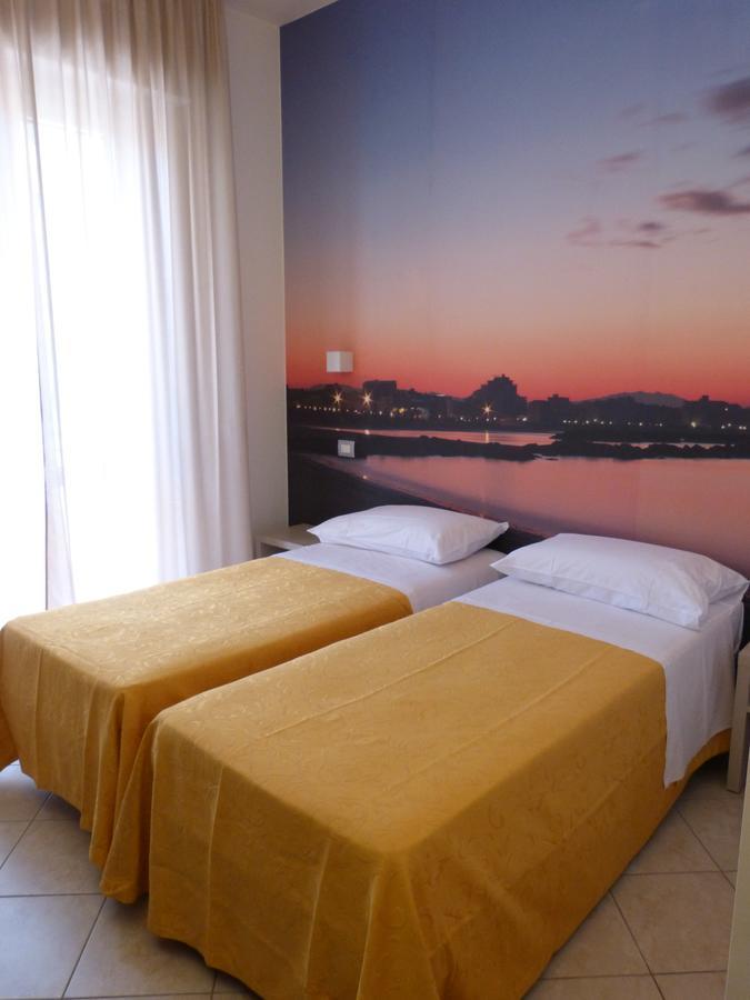 كاتوليكا Hotel D'Annunzio المظهر الخارجي الصورة